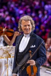 Merry christmas credit andre rieu productions piece of magic entertainment 2