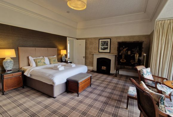 Ambleside manor room 10